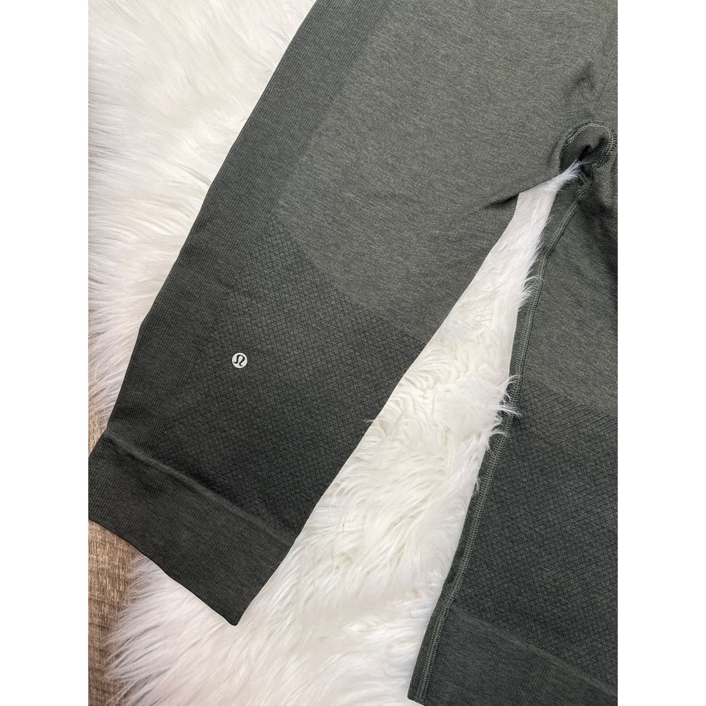 Lululemon Crop Leggings - Size 8