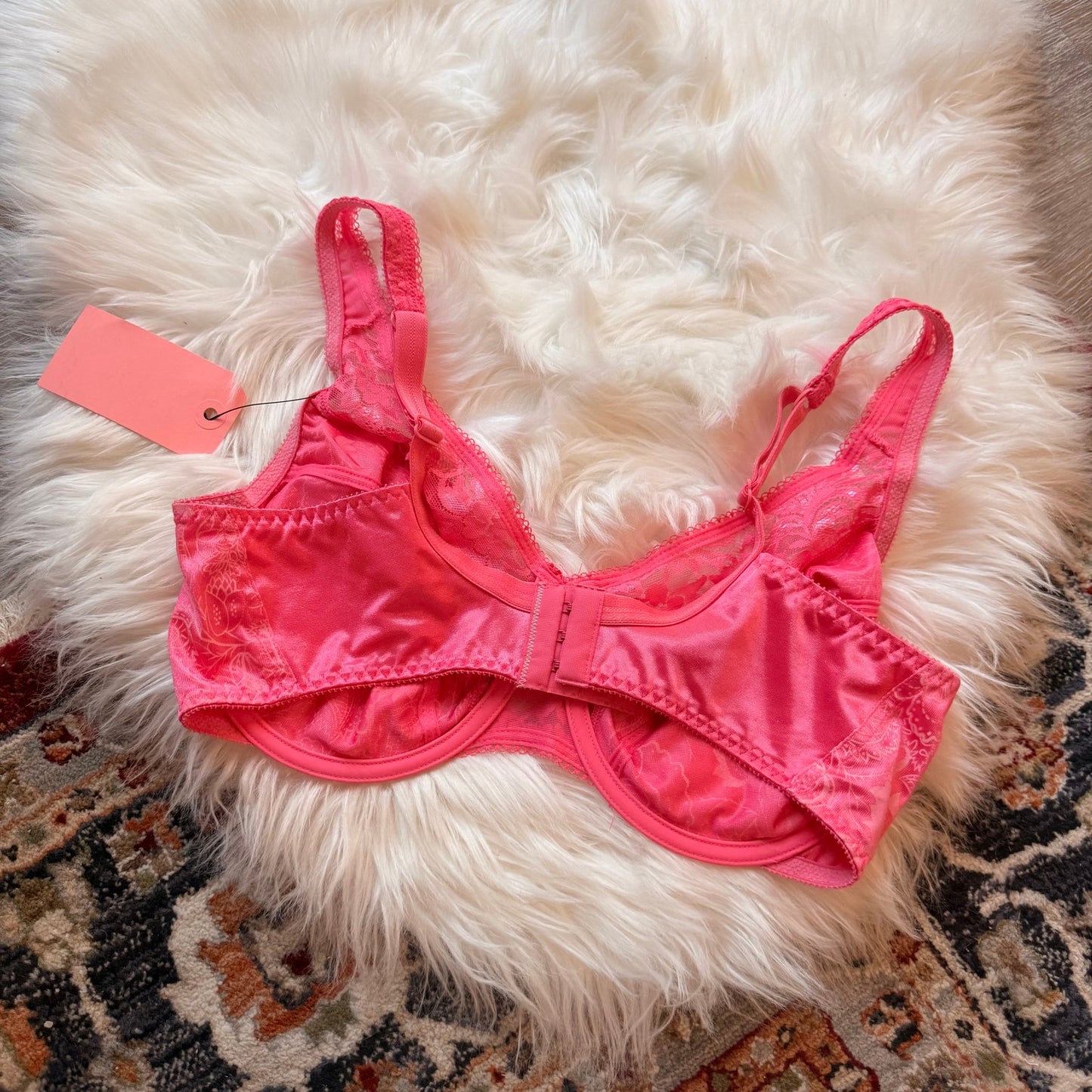 Vintage Pink Lace & Satin Bra - Size 36D