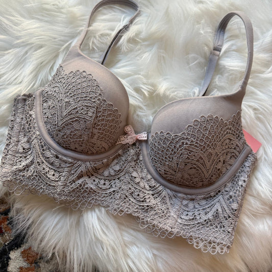 Victoria's Secret Body By Victoria Lined Demi Purple Lace Bra - 32B
