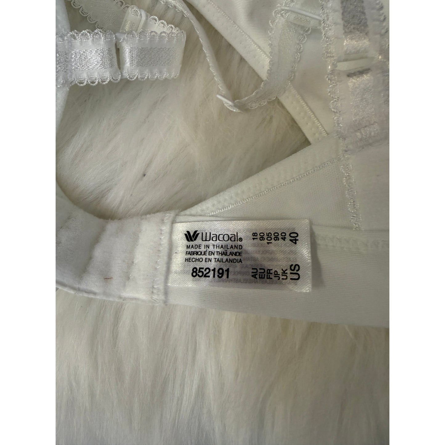 Wacoal White Lace Bralette - Size 40