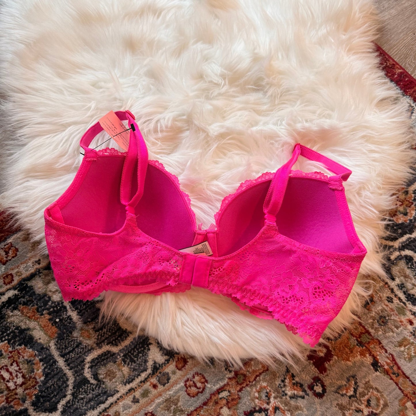 Victoria's Secret Dream Angels "Lined Demi" Pink Lace Bra - 34DD