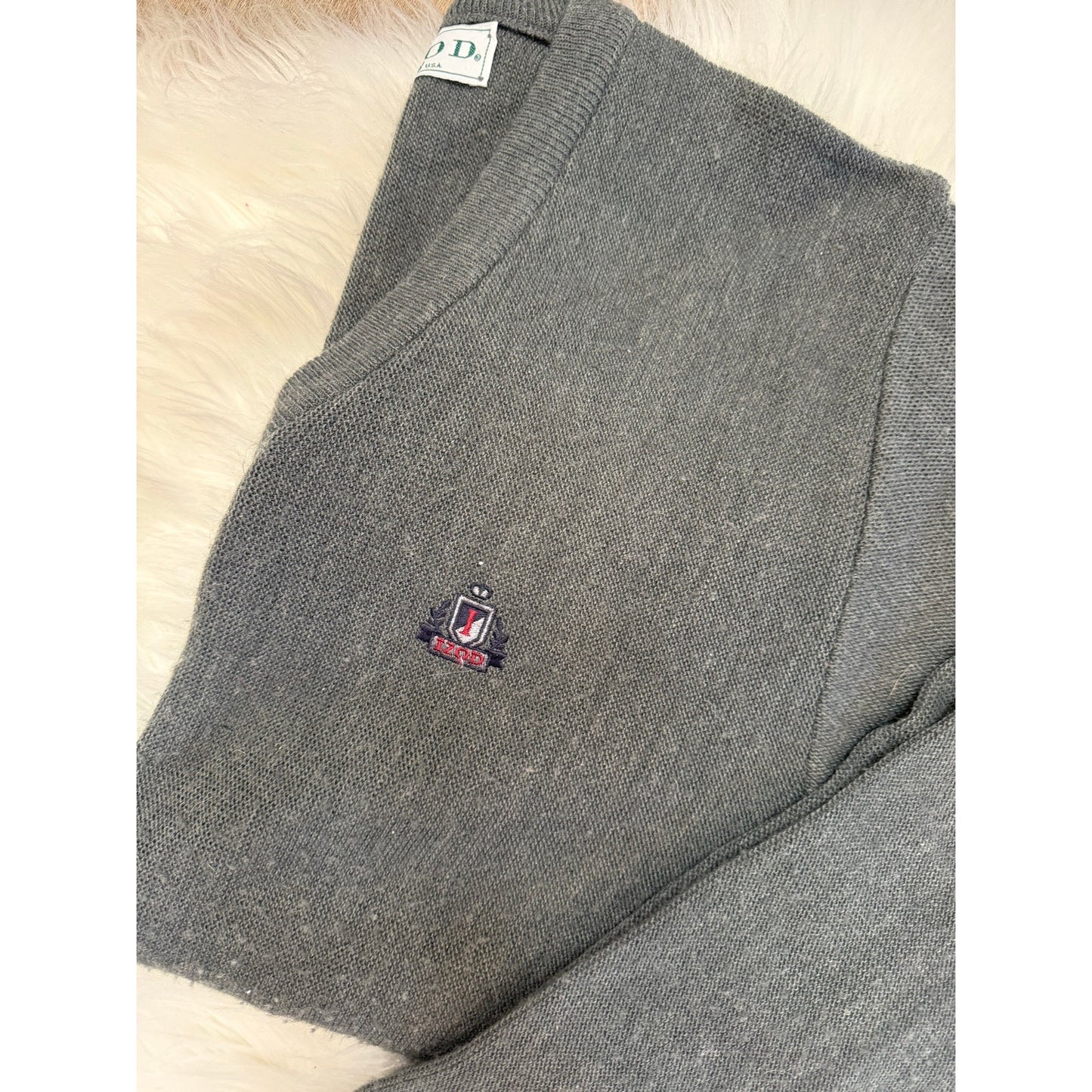 Vintage Izod V-Neck Sweater - Size M