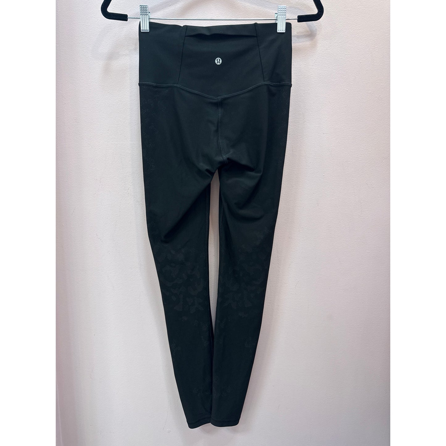 Lululemon Black Align Leggings - Size 6