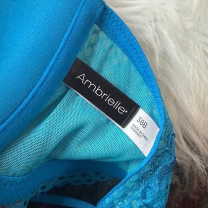 Ambrielle (JC Penney) Blue Racerback Bra - 38B