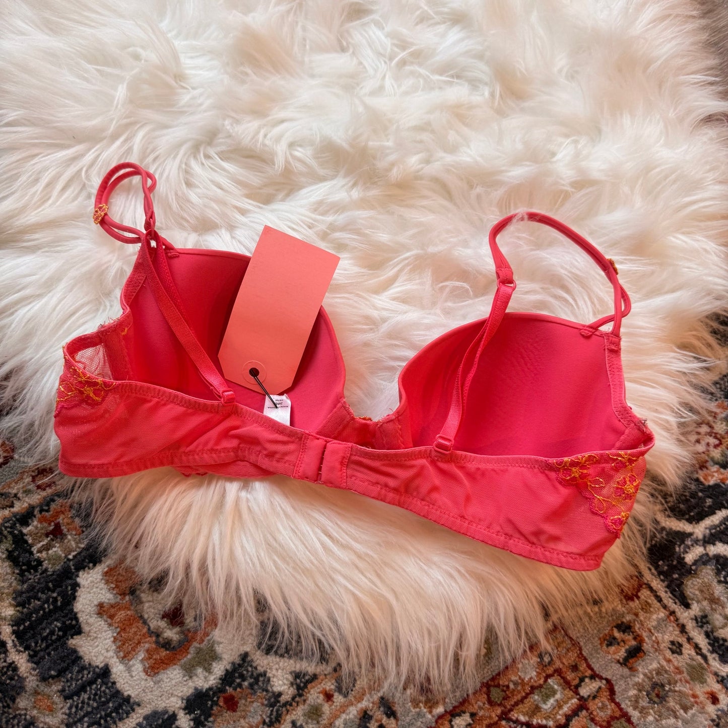 Vintage Victoria's Secret Y2K Hot Pink Lace Bra - 36B