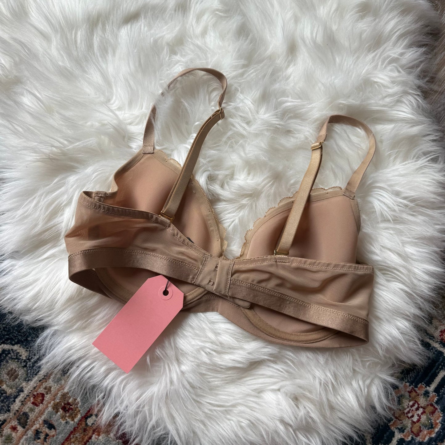 Soma Lightly Lined Perfect Coverage Beige/Brown Lace Bra - 34D