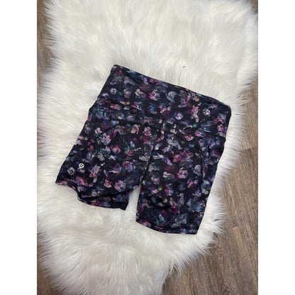 Lululemon Bike Shorts - Size 8