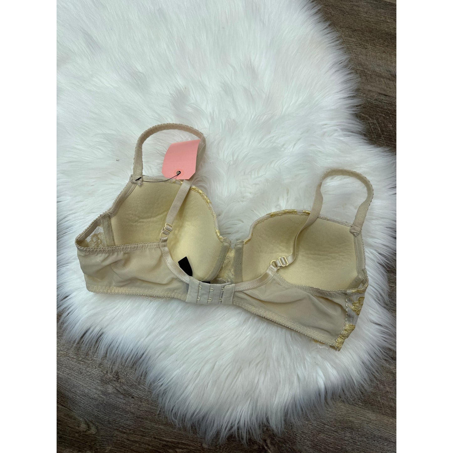 Soma Lace Bra - 36D