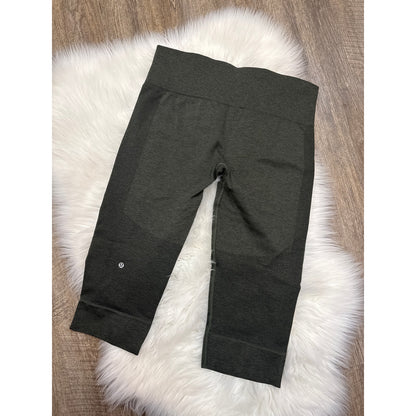 Lululemon Crop Leggings - Size 8