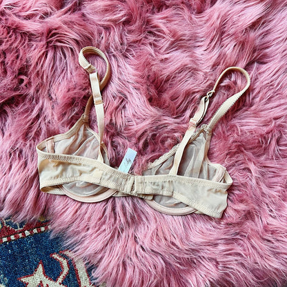 "Varsbaby" Beige Lace Rhinestone Bra