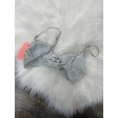 Vintage Victoria’s Secret Grey Lace Bra - 34A