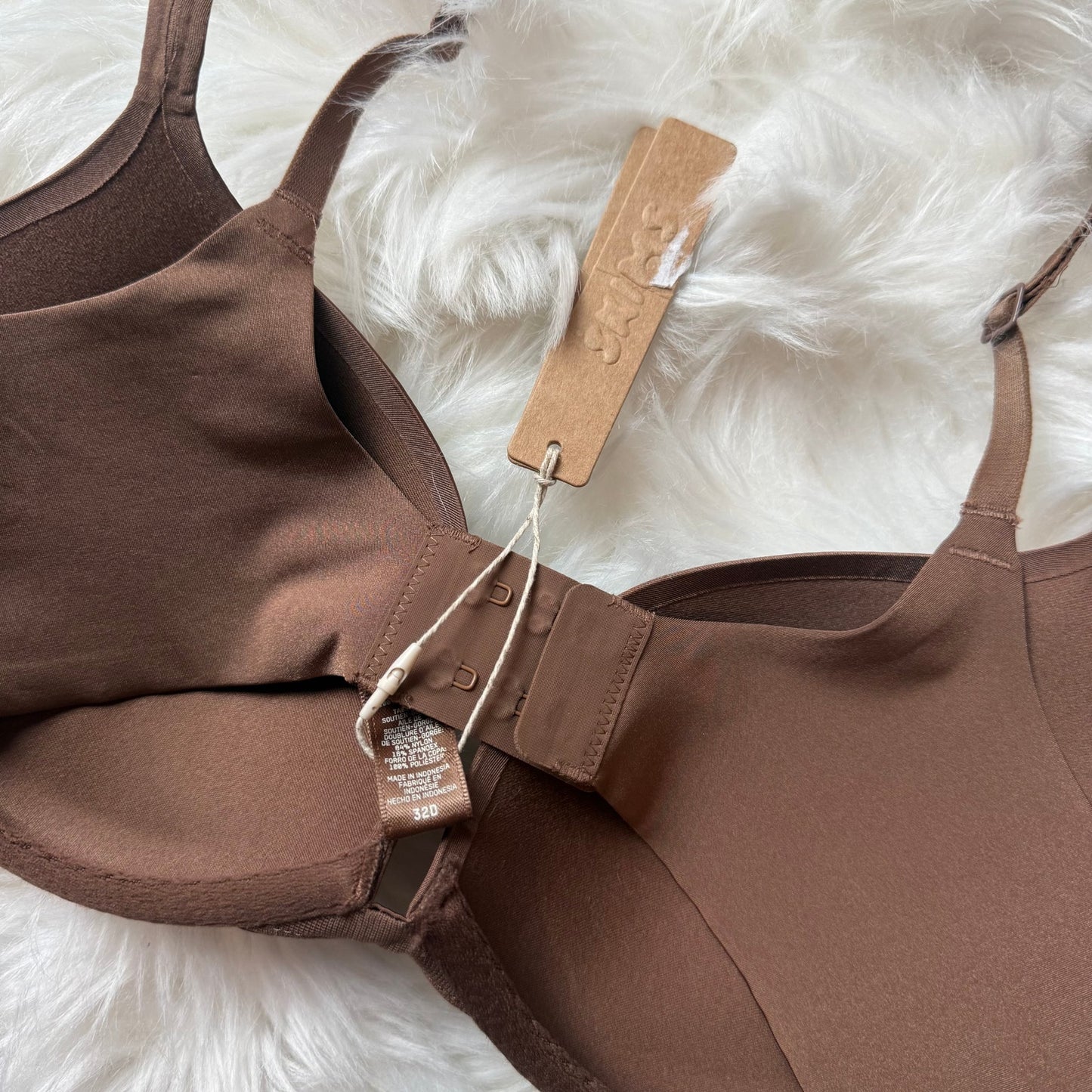 SKIMS Cocoa Bra - New With Tags, 32D