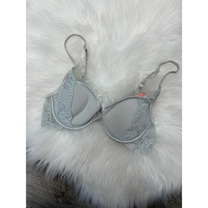 Vintage Victoria’s Secret Grey Lace Bra - 34A