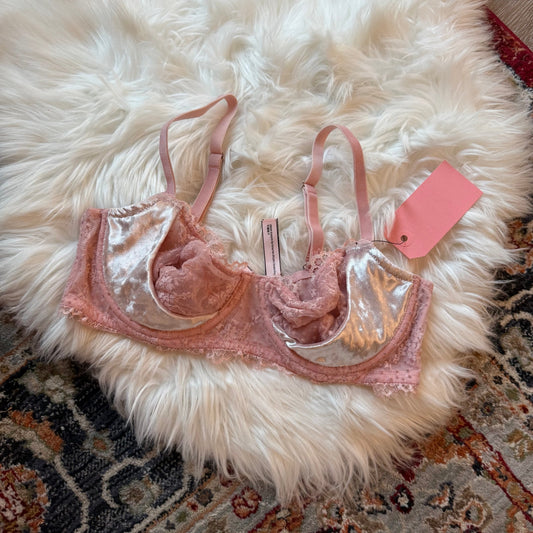 Victoria's Secret "Push Up Without Padding" Dainty Pink Velvet Bra - 36C