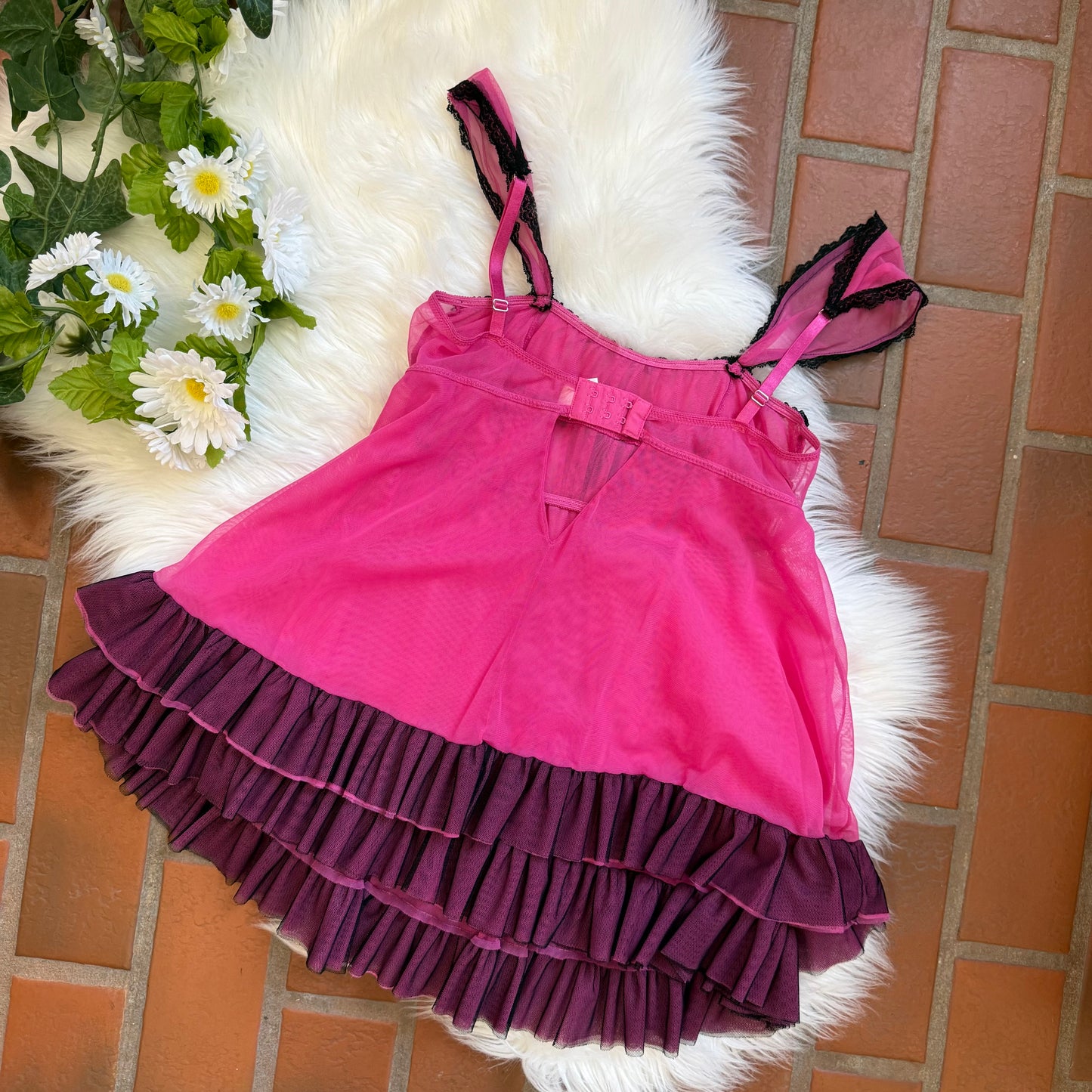 Frederick's of Hollywood Vintage Ruffle Babydoll - XS, S, M
