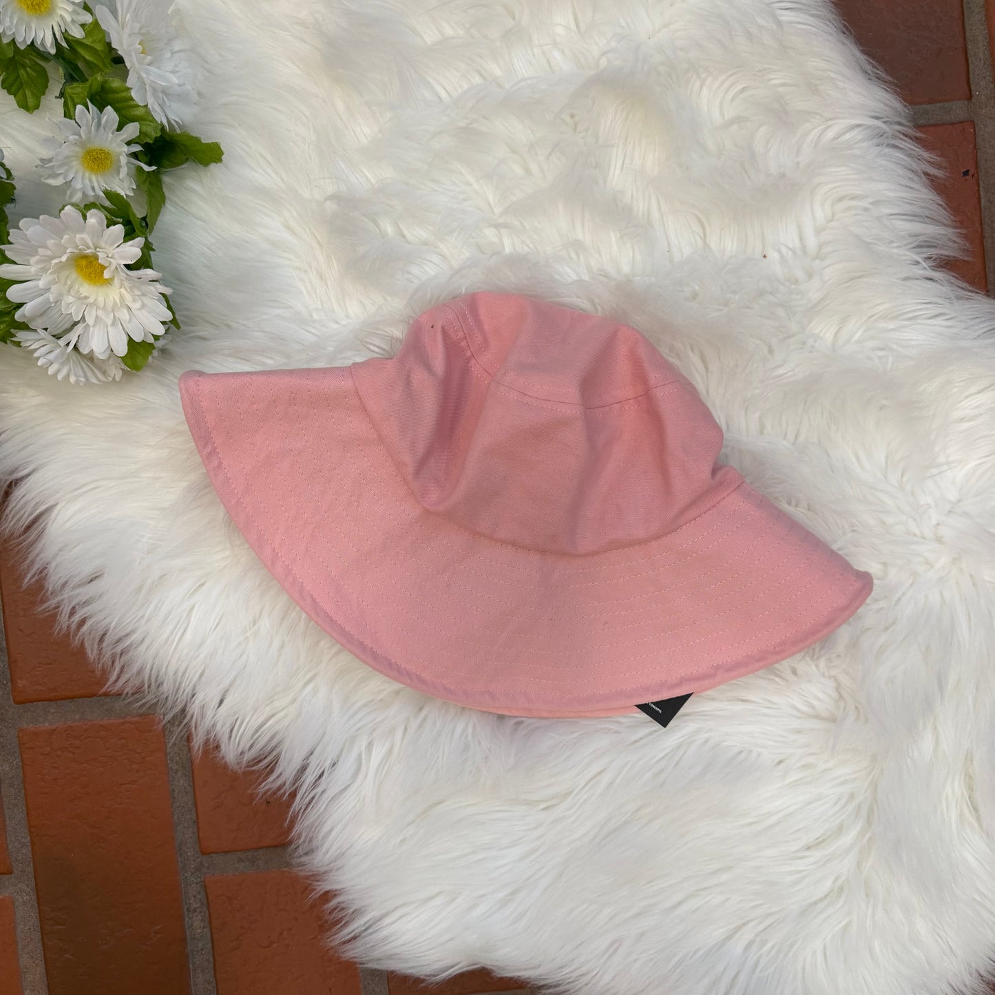 Vintage INC Sun Protection Floppy Hat - New