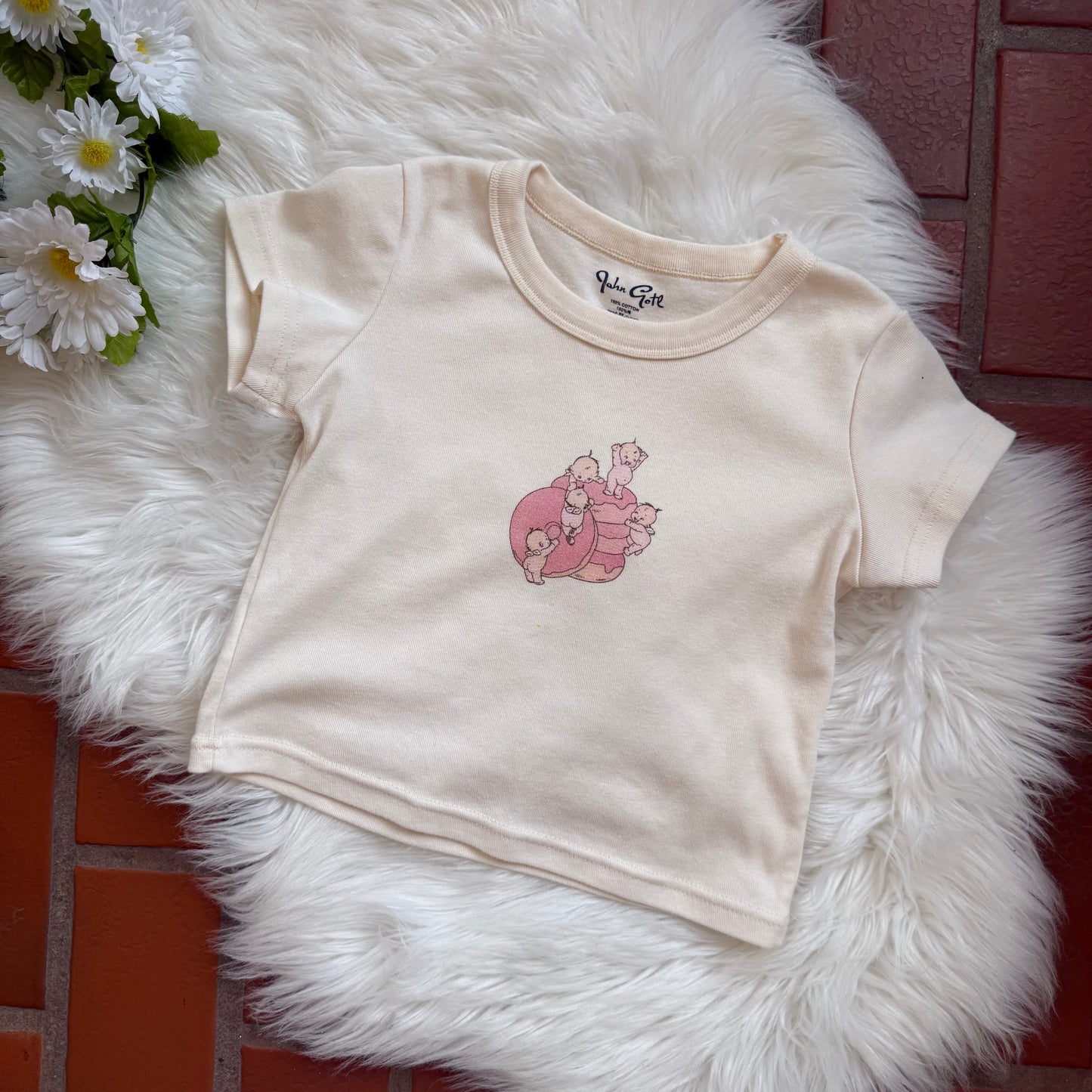 Brandy Melville Angel Cherub Doughnut Tee - XS/S