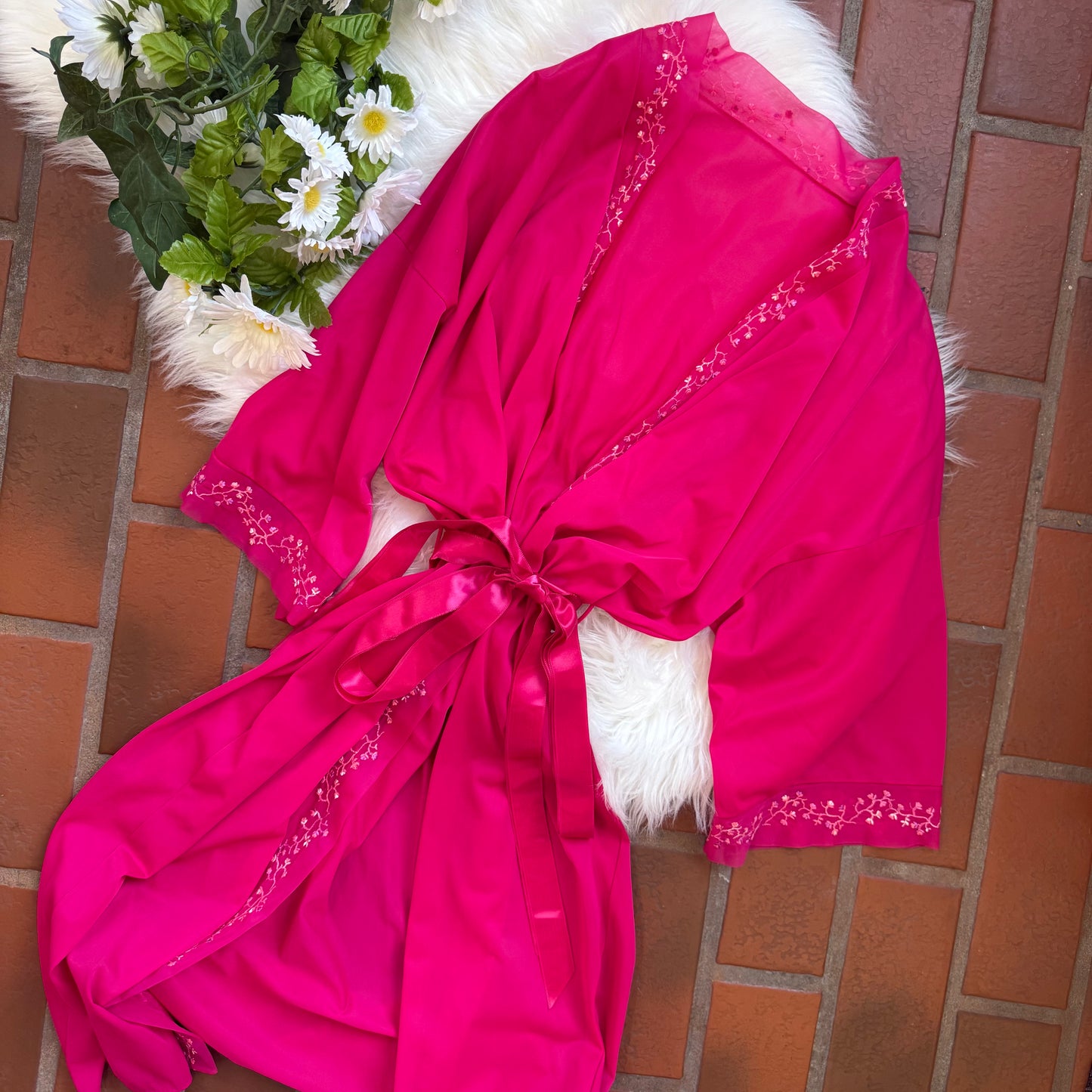 Vintage 1960s Vanity Fair Pink Beaded Robe - XS/S