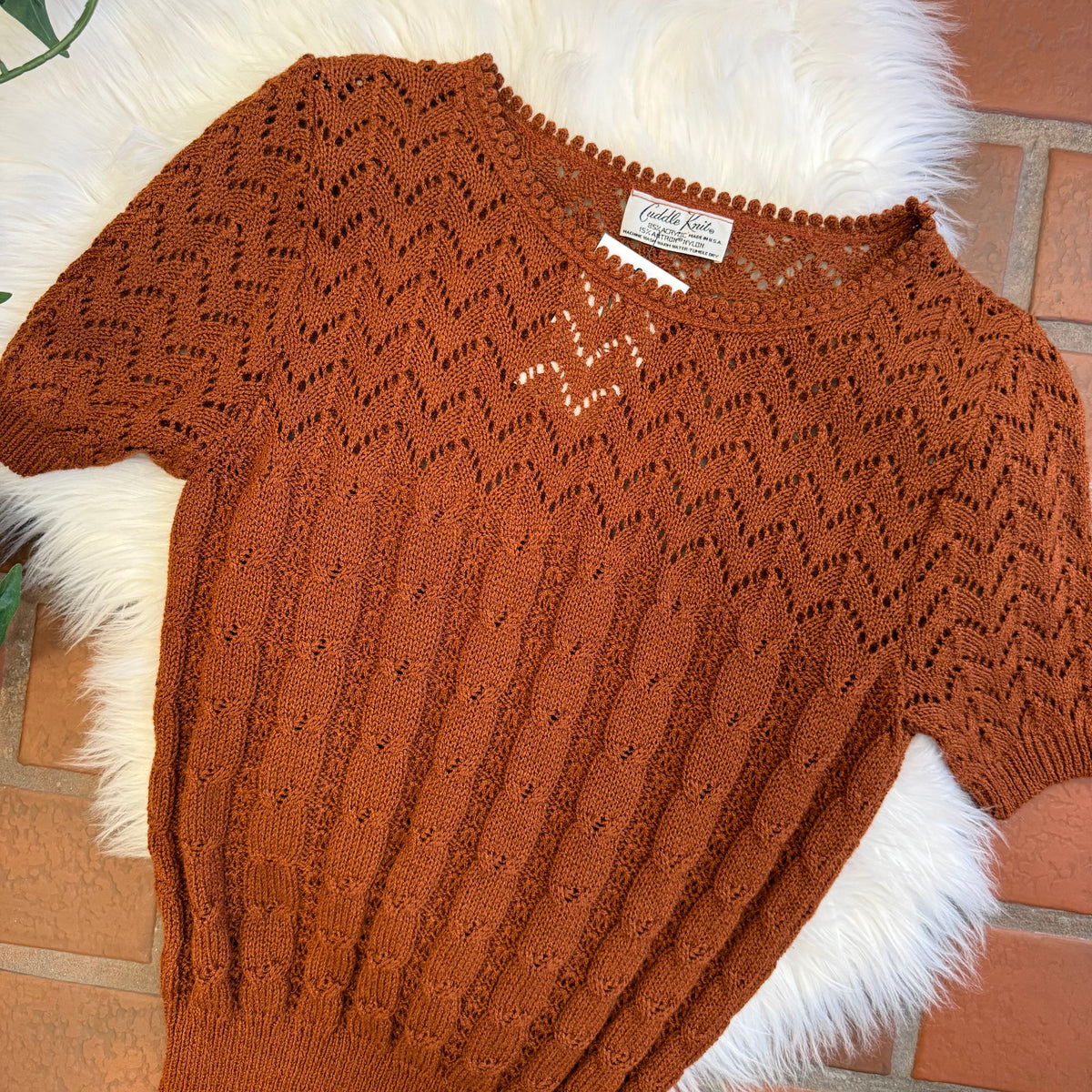 Vintage 1970s Knit Short Sleeve Top