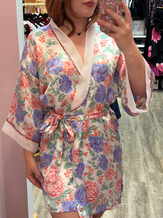 Vintage 1980s Floral Satin Cottagecore Robe