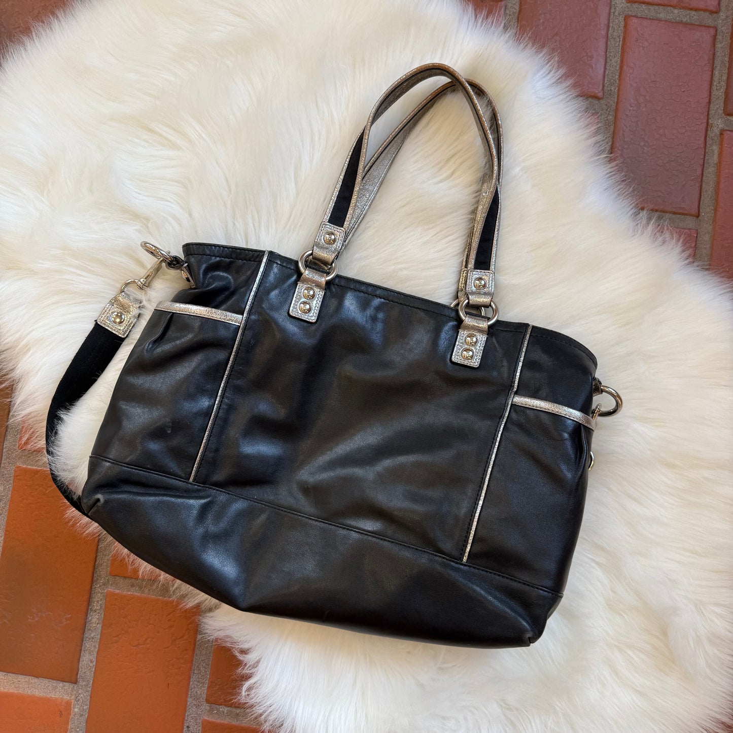 Coach Y2K Poppy Leather Tote - Excellent Condition