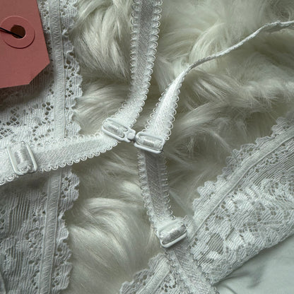 Wacoal Adjustable White Lace Bralette - Size 40