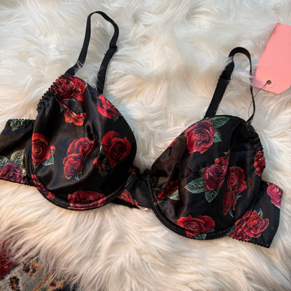 Vintage 1990s Red Rose Bra - 36C