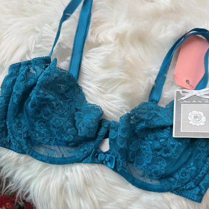 Oscar de la Renta Vintage Lace Bra - New, 36C