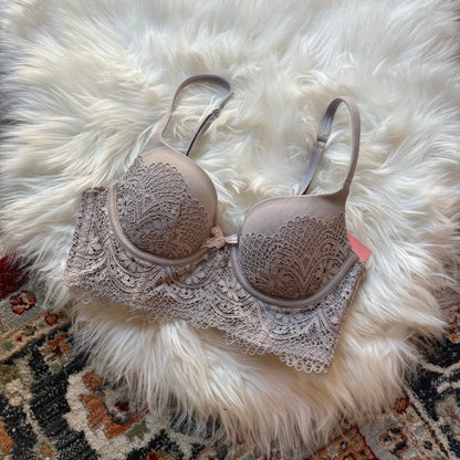 Victoria's Secret Body By Victoria Lined Demi Purple Lace Bra - 32B