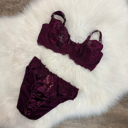 Victoria's Secret Vintage 2 Pc Lingerie Set - 36C, Small