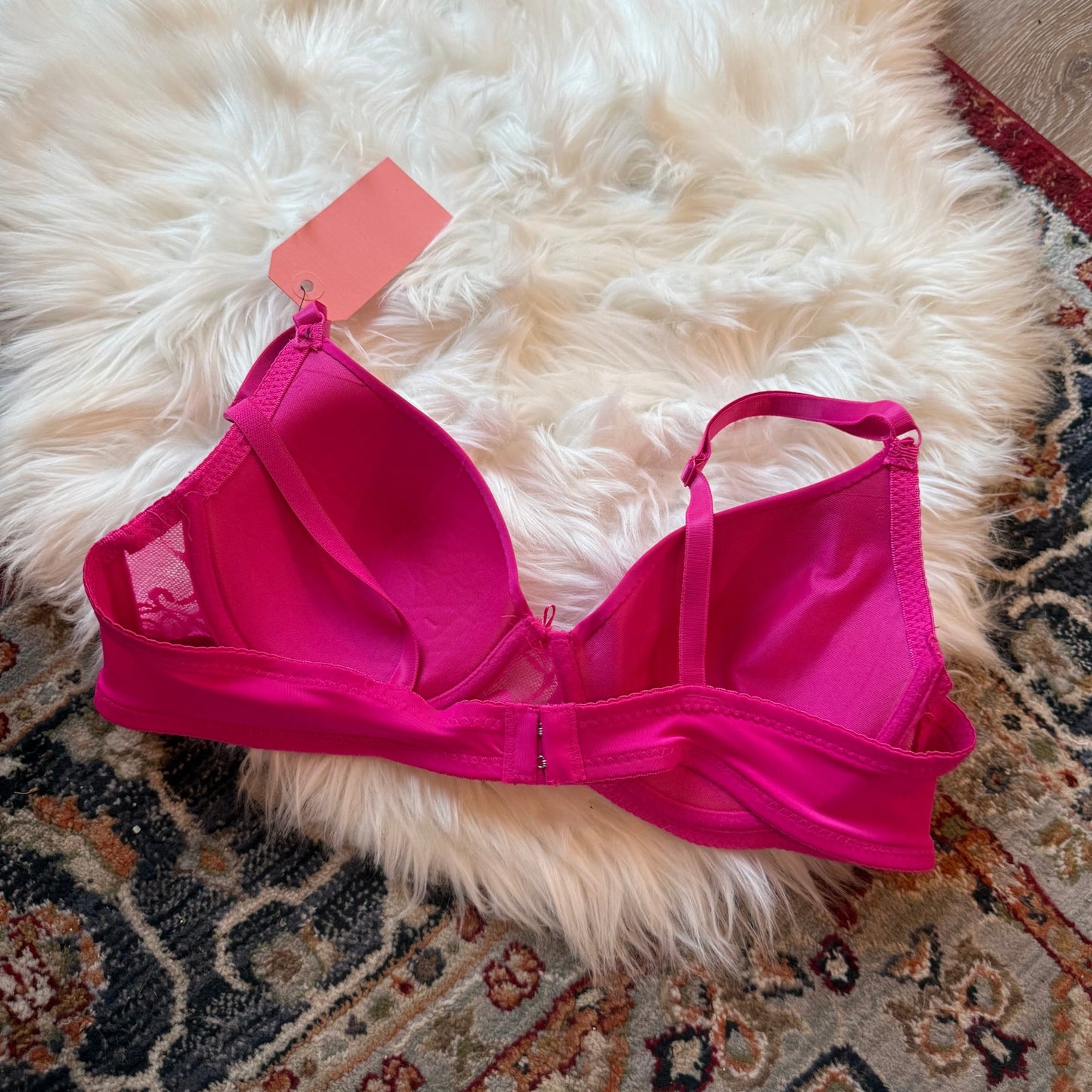 Vintage Y2K Hot Pink Satin Bra - 36C