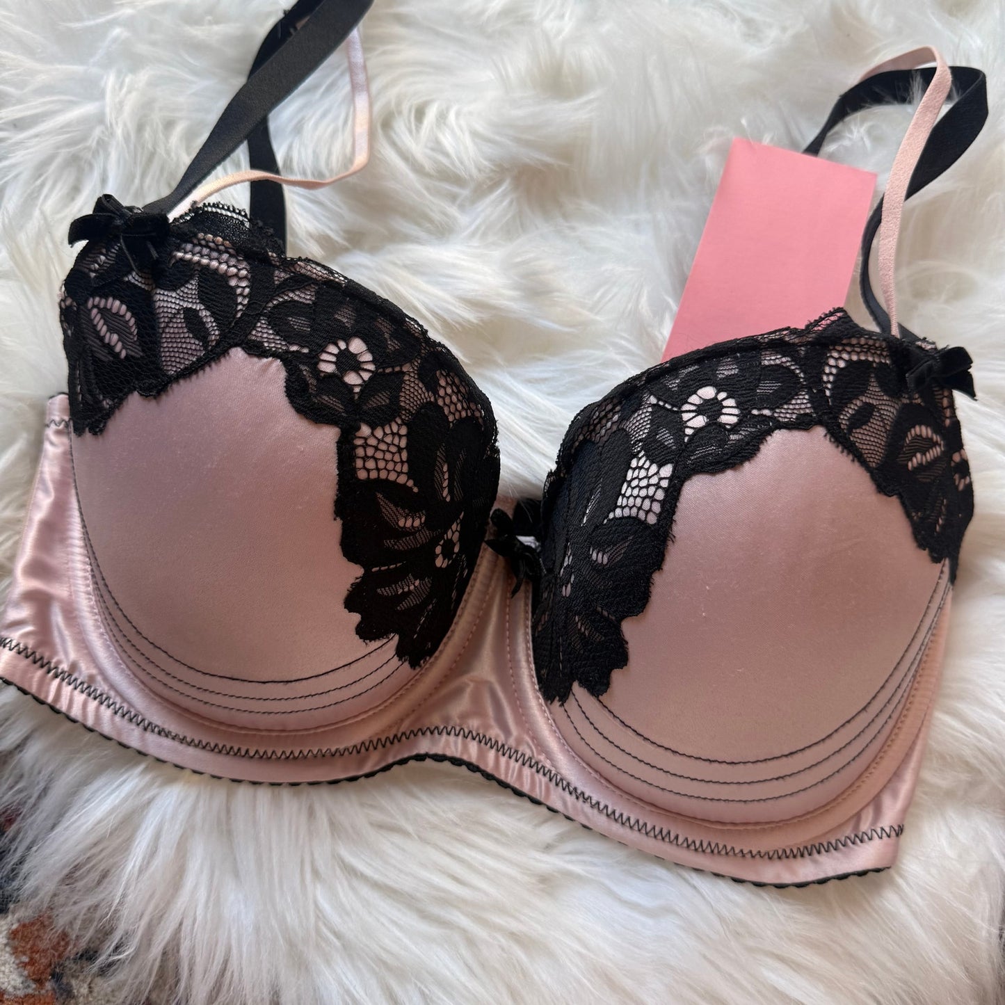 Palindrome Soft Pink Bra, Black Lace - Size 32DD