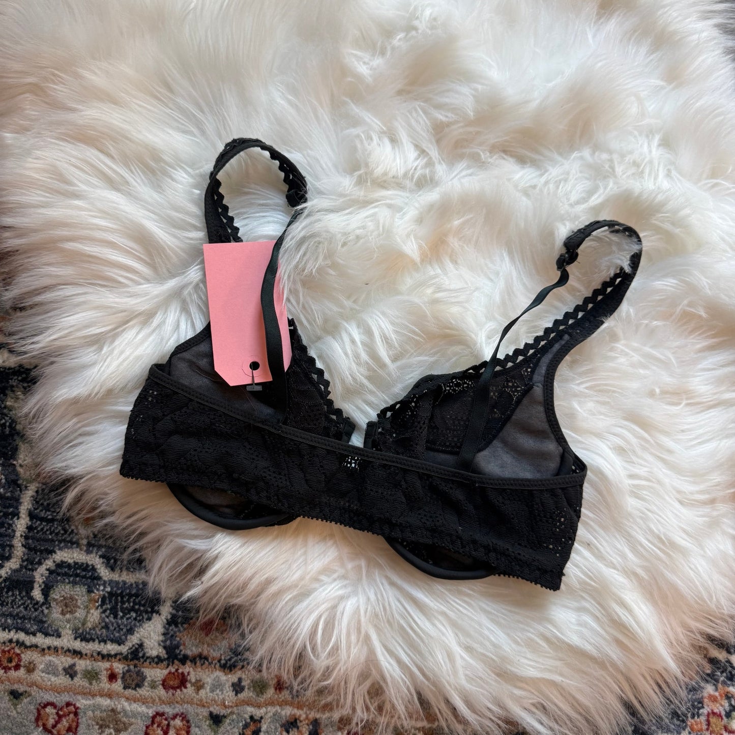 Warners Vintage Black Lace Bra - 34C