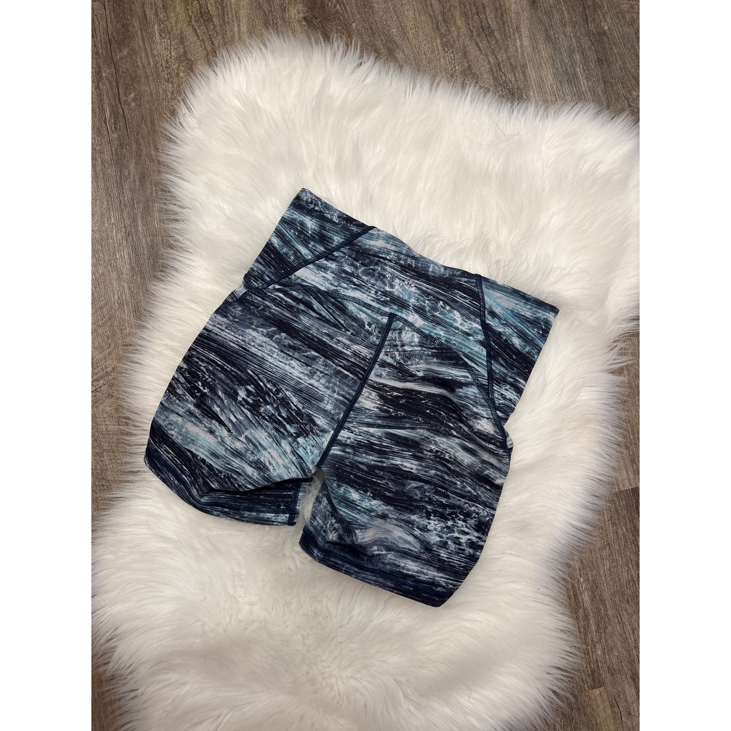 Lululemon Bike Shorts - Size 8