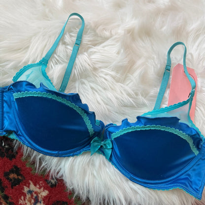 Victoria's Secret 2010's Mermaid Ruffle Bra - Rare, 36C