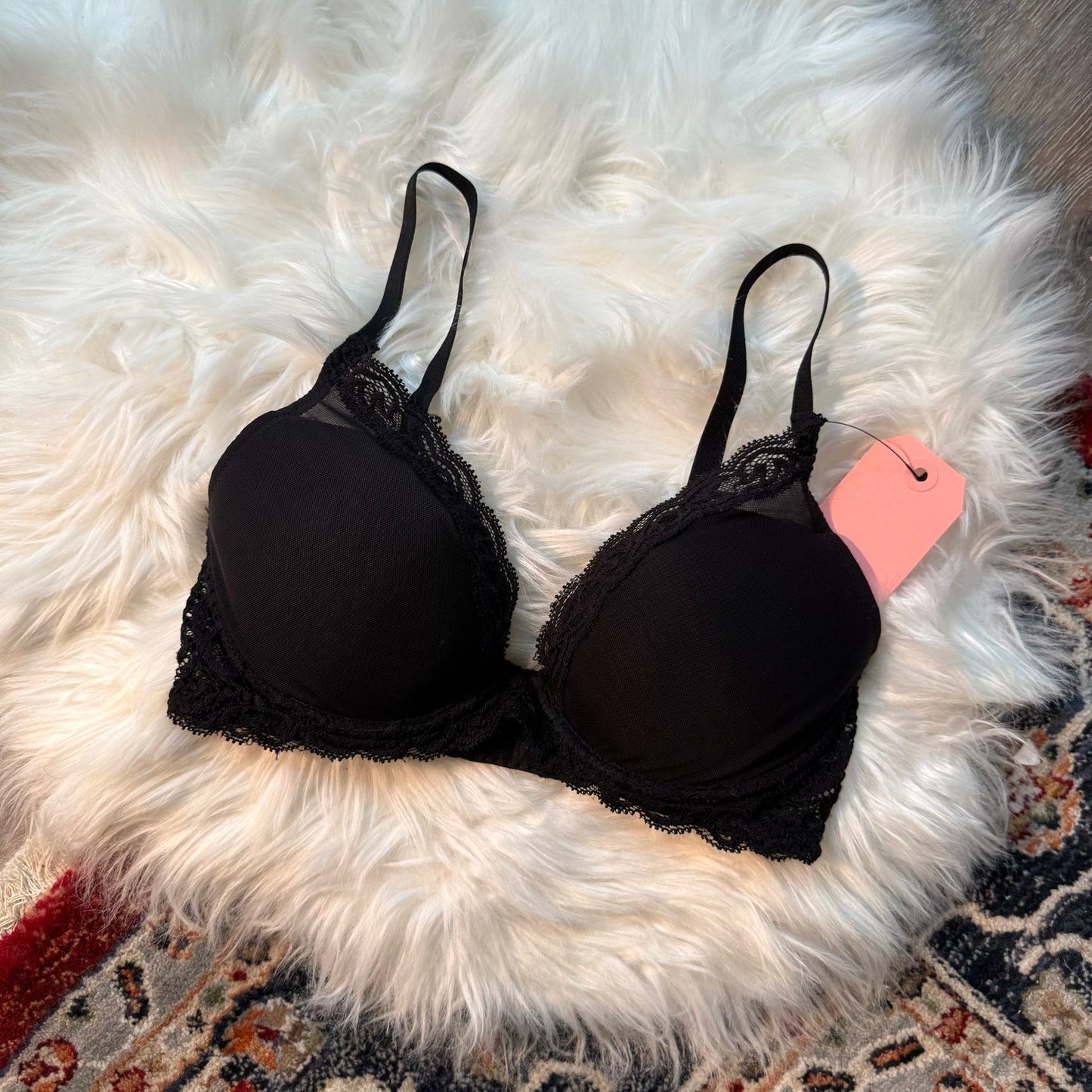 Natori Designer Black Lace Bra - 32D