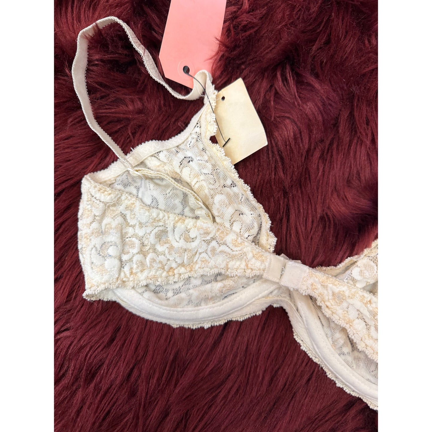 Vintage Valentino Intimo Designer 1980s White Lace Bra - 36C
