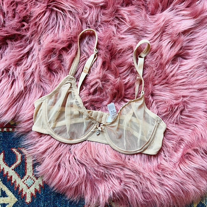 "Varsbaby" Beige Lace Rhinestone Bra