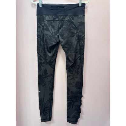 Lululemon Black Floral Pattern Leggings- Size 8
